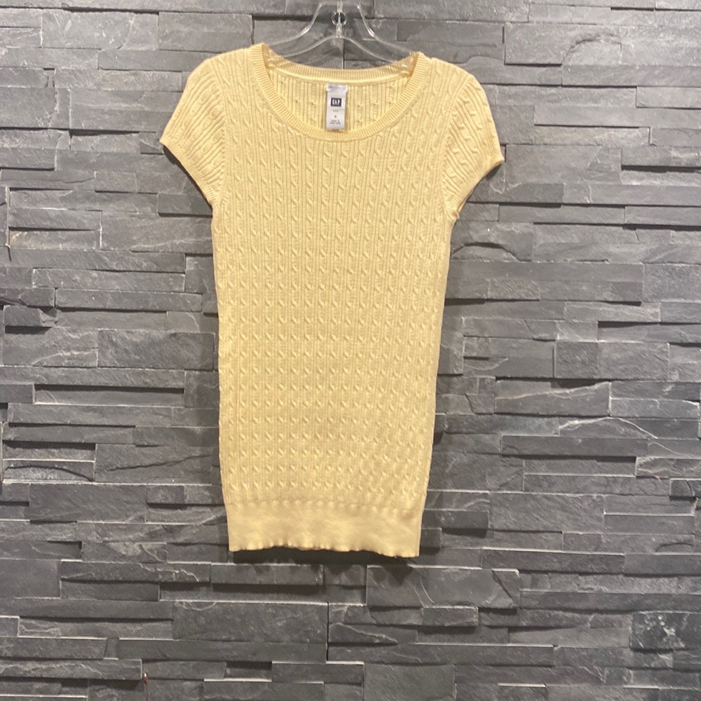 Gap Top